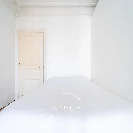 아파트 Luxury Marais Cocon 3br By Airsuite 파리