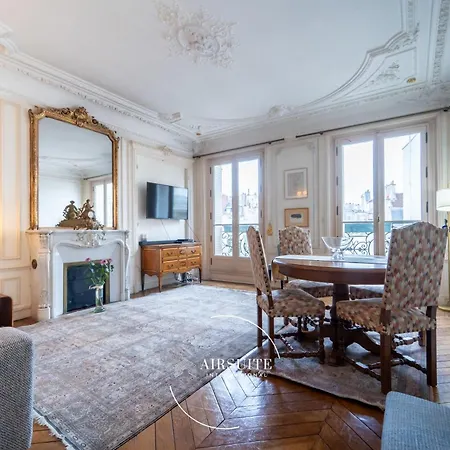 아파트 Luxury Marais Cocon 3br By Airsuite 파리